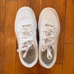 Nike Air Force 1 Pixel White W6.5